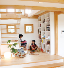 キッズスペース／お子様連れの方も安心してご見学いただけます