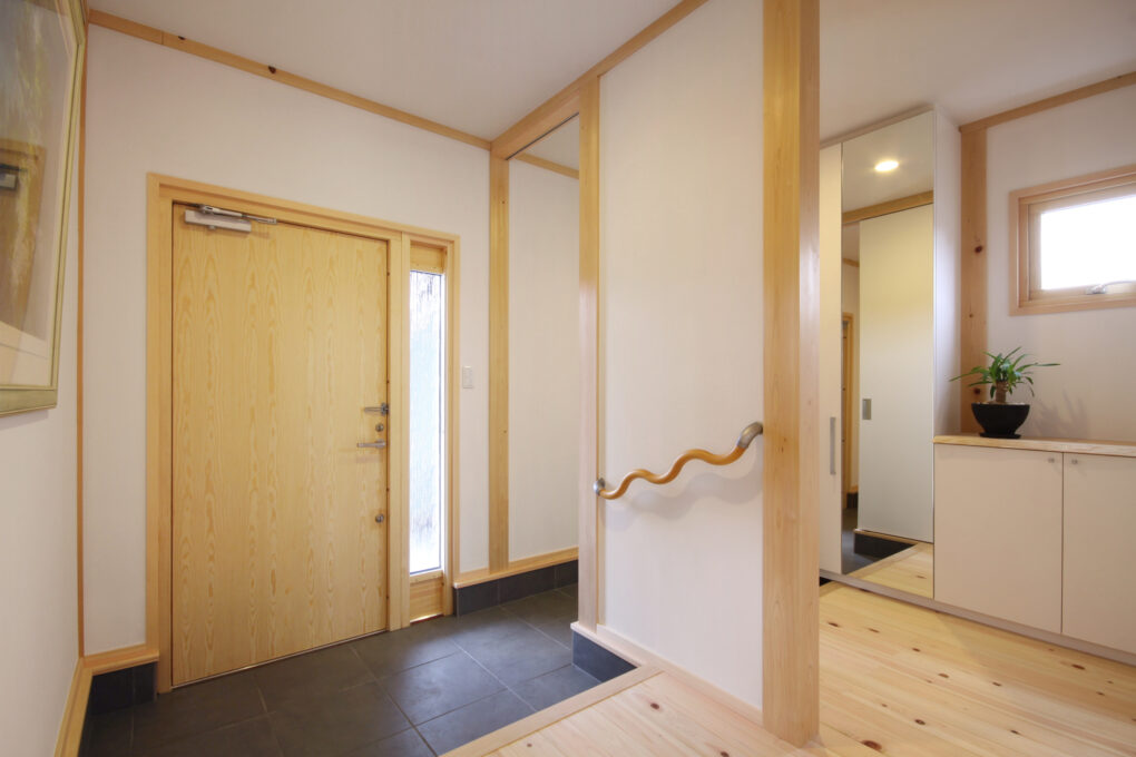 【上越市】『木のぬくもりを感じる家』モデルハウスHAGUMI見学会｜自然素材の家｜家事ラク｜7月・8月開催